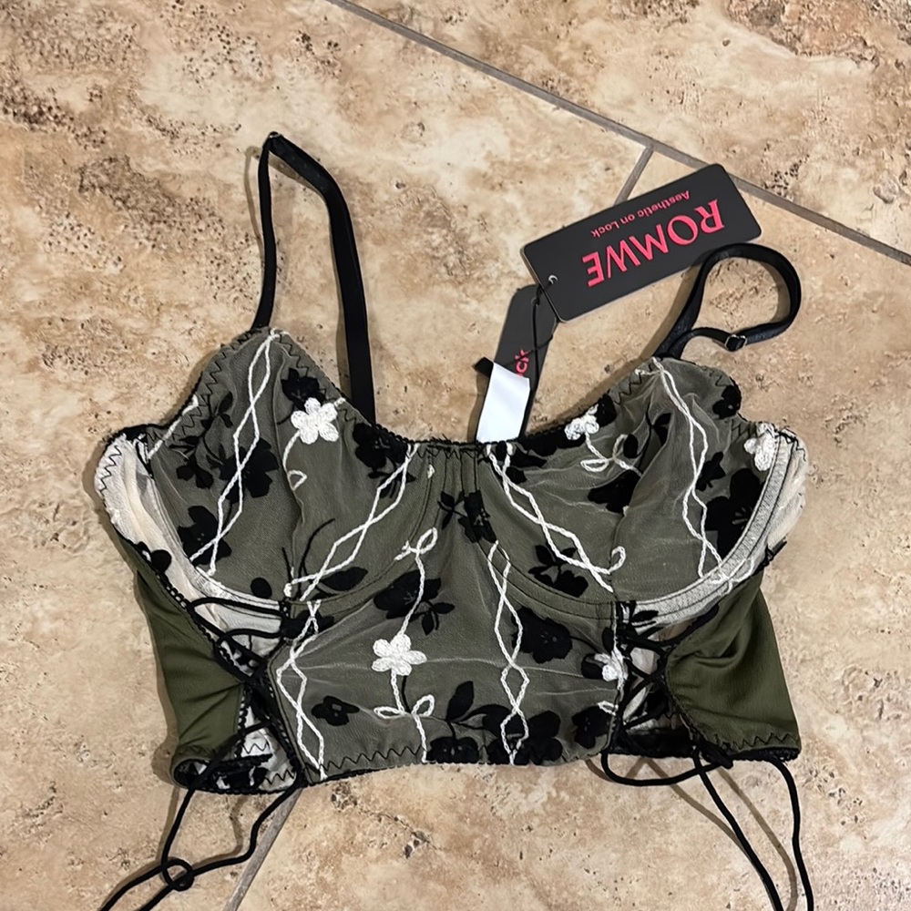 ROMWE Olive and Black Lace Bralette